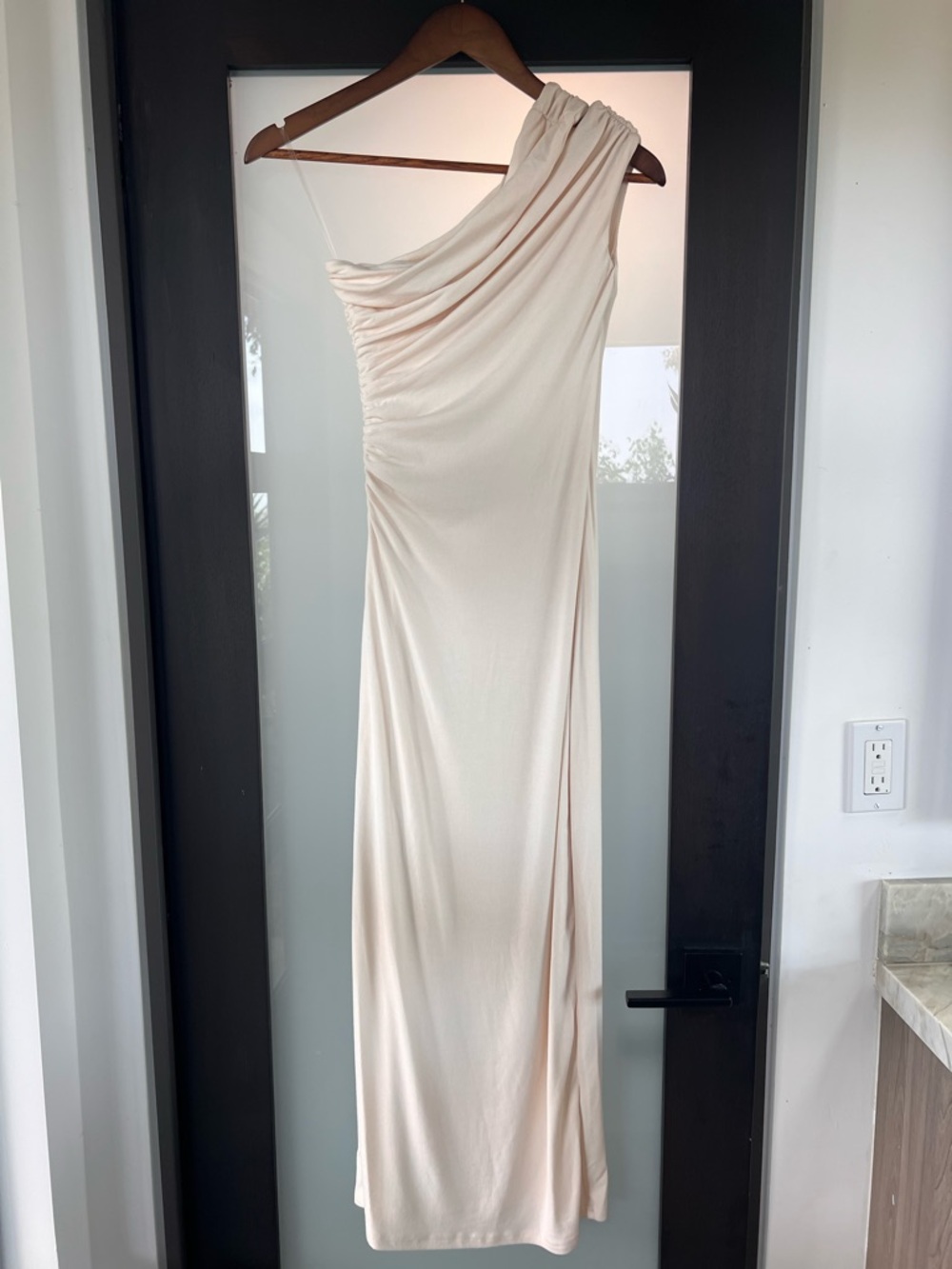 NWT Meshki One-Shoulder Cream Midi Dress (Anastasia dress) Bodycon - Picture 4 of 8